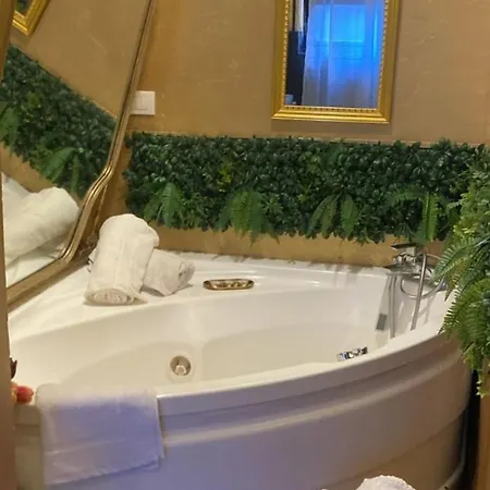 Visconti And Bed & Breakfast 4*